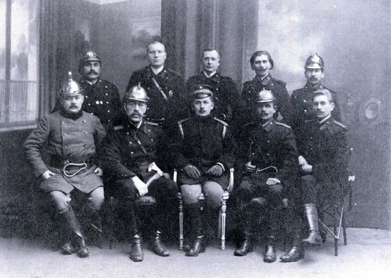 Ochotnicza Straż Pożarna w Płocku - 1916 rok
Stefan Wiktor Betley z toporkiem
