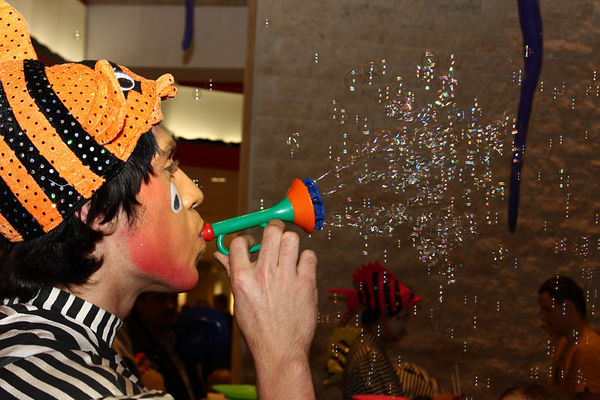 "Wielkie otwarcie" Galerii Wisła
Kamil vel. Qduaty
http://www.qduaty.com/index_flash.php
