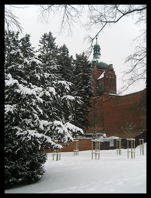 wieża zegarowa
* * * *
wzgórze tumskie w zimowej szacie
Słowa kluczowe: Wzgórze Tumskie