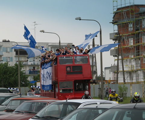 Parada ulicami miasta, 18 maja 2008 r.
Piłkarze ręczni Wisły Płock - Mistrzowie Polski i zdobywcy Pucharu Polski w sezonie 2007/2008.
Słowa kluczowe: piłkarze ręczni szczypiorniści mistrzowie
