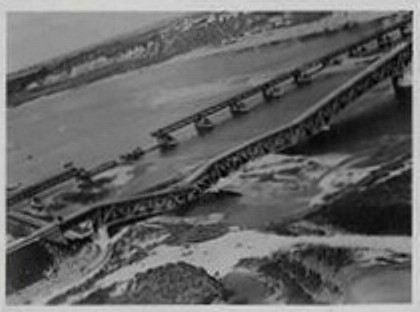 Zdjęcie lotnicze - wrzesień 1939 r.
Zdjęcie lotnicze wykonane przez niemieckich lotników - wrzesień 1939 r.

Znalezione w Internecie
