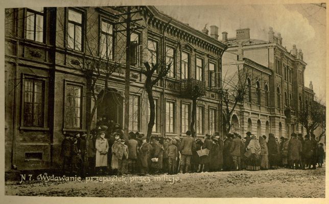 Wydawanie przepustek przez milicje.
I wojna światowa
