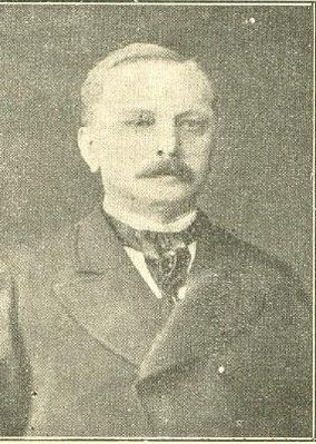 Józef Widuliński
Prezydent Miasta Płocka pochowany na cmentarzu miejskim w Płocku. inicjator powstania Straży Ogniowej w Płocku w roku 1875
Towarzystwo Straży Ogniowej Ochotniczej w Płocku powstało dnia 8 maja 1875 roku
Słowa kluczowe: Józef Widuliński