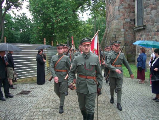 Na Ojczyzny zawołanie
88 rocznica wojny polsko-bolszewickiej w 1920 roku - 15 sierpnia 2008
Słowa kluczowe: Dzień Wojska Polskiego