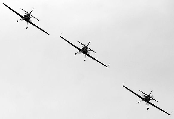 III Piknik Lotniczy w Płocku
Grupa Żelazny
