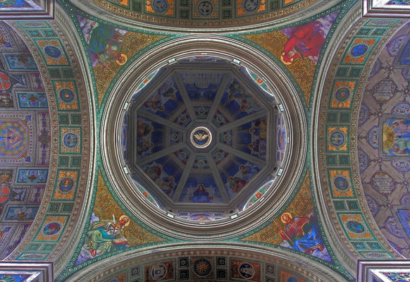Kopuła w Katedrze pod wezwaniem Najświętrzej Marii Panny
UWAGA!!!
Z powodu bardzo dużej ilości detali, jak i samej kopuły zdjęcie bardzo ciężkie.


