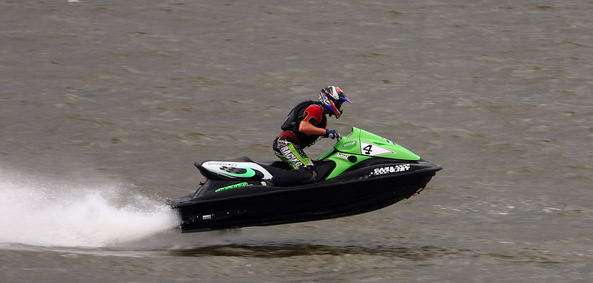 Mistrzostwa Polski Skuterów Wodnych
Płock 2008
