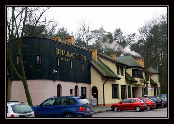 Rusałka
Hotel - Restauracja nad jeziorem w Grabinie 
