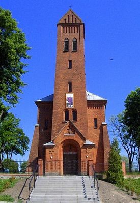 Miszewko Strzałkowskie
Fronton neogotyckiego kościoła św. Mikołaja.
Słowa kluczowe: Miszewko Strzałkowskie