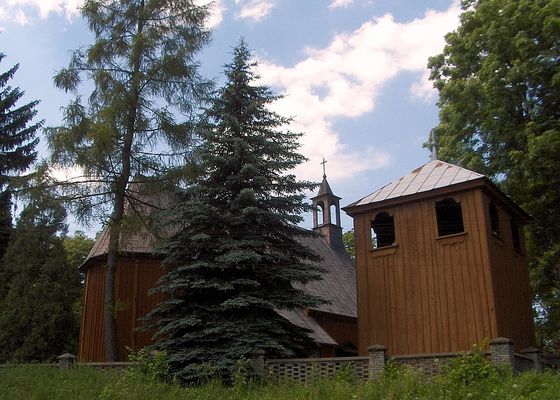 Rębowo
Dzwonnica i kościół widziane z drogi.
Słowa kluczowe: Rębowo