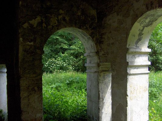 Staroźreby
Arkady podtrzymujące pałacowy taras.
Słowa kluczowe: Staroźreby