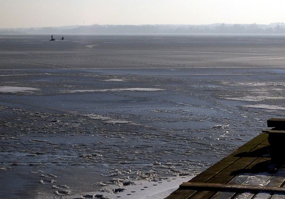 Murzynowo
Zimowy widok z pomostu.
Słowa kluczowe: Murzynowo