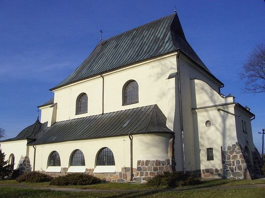 Zagroba
Kościół św. Wojciecha, zbudowany w l. 1916-22 na miejscu drewnianego kościoła z 1791 r. który spłonął w roku 1914.
Słowa kluczowe: Zagroba kosciol