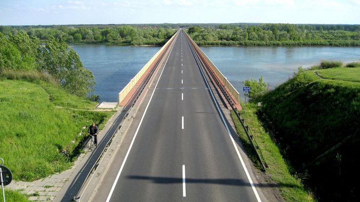 Most przedz Wisłę w Wyszogrodzie
