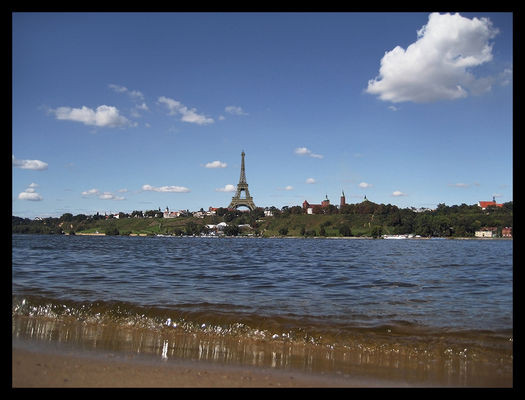 m i r a ż
* * * *
panorama Płocka

eksperyment
Słowa kluczowe: Eksperymenty