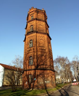 WIeża ciśnień
Słowa kluczowe: Wieza cisnien