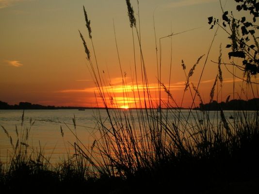 Zachód słońca nad Wisłą
