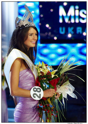 Miss Polski
pewnie za "duże" te zdjęcie ale dziewczyna naprawdę ładna .....
