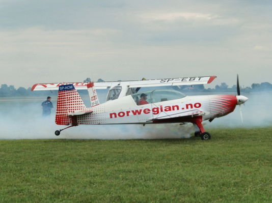 Efektowna nawrotka po wylądowaniu
II Piknik Lotniczy
Słowa kluczowe: piknik lotniczy